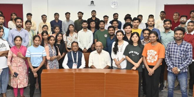 दंतेवाड़ा के युवाओं की आत्मनिर्भरता की ओर प्रेरणादायक यात्रा