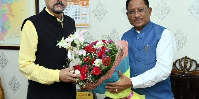 राज्यपाल श्री डेका से मुख्यमंत्री श्री साय ने की भेंट