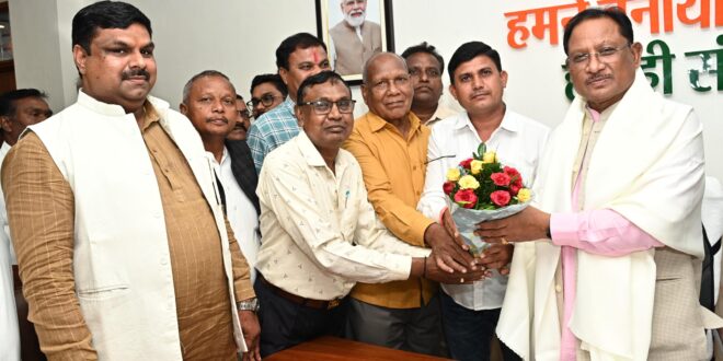 मुख्यमंत्री श्री साय से यादव समाज के प्रतिनिधियों ने की सौजन्य मुलाकात