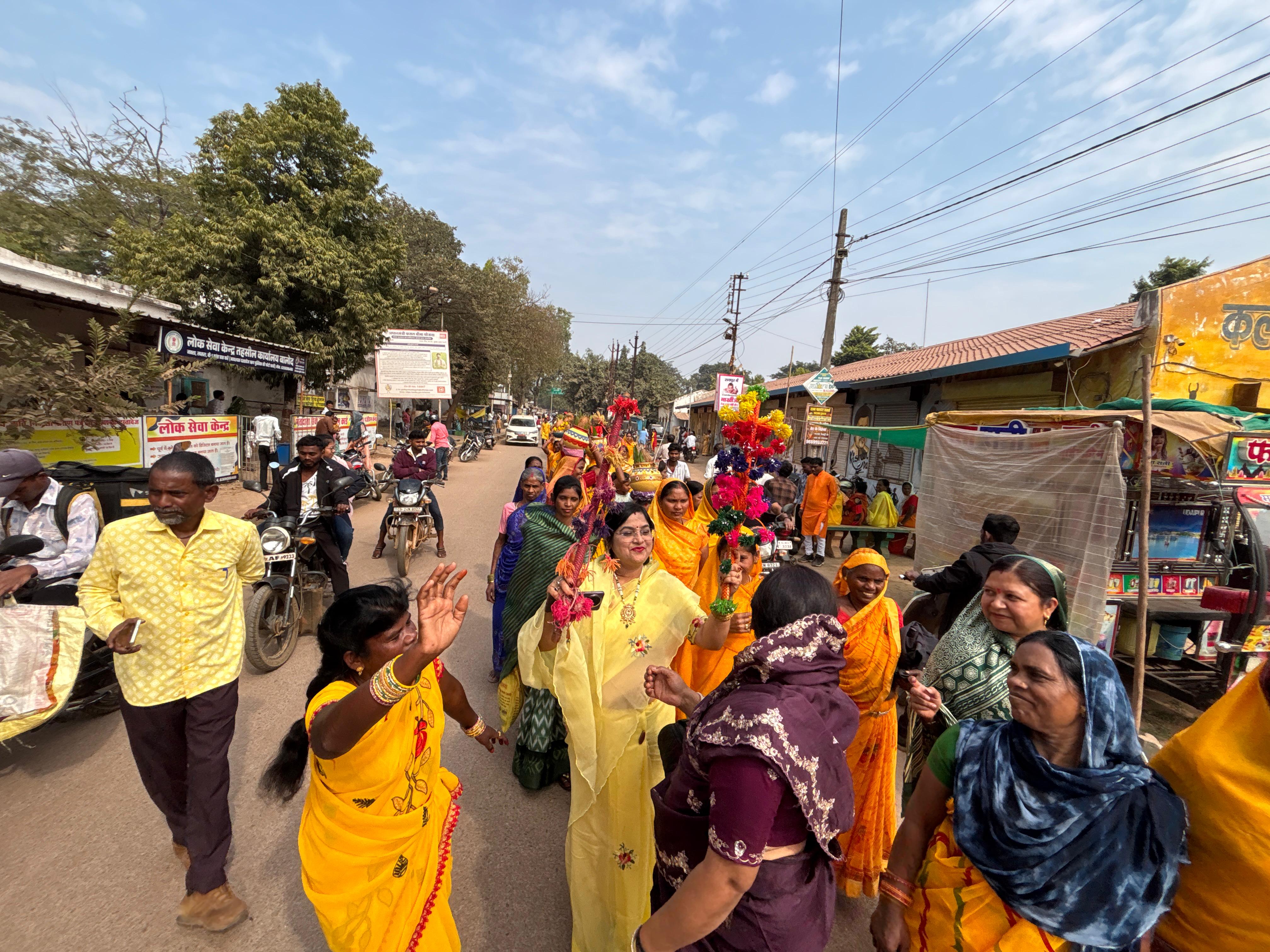 गीता जयंती के कार्यक्रम मे सम्मिलित हुई नपाध्यक्ष श्रीमती प्रतिभा संतोष चौधरी….